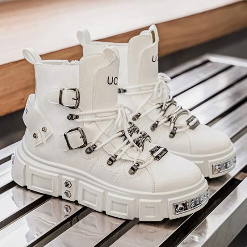 Luxury Rivet Black High top Sn - đánh giá và giá Street Fashion Luxury